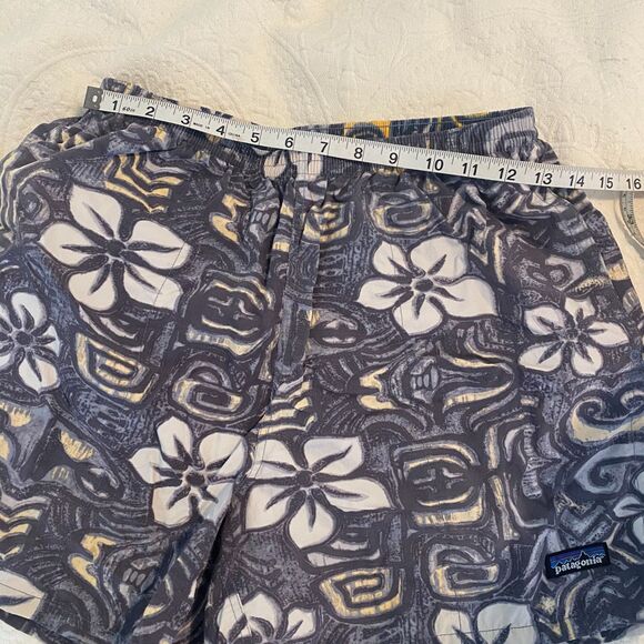 Vintage Patagonia size Medium Hibiscus Hawaiian Floral Surf Swim Trunks Shorts - Picture 7 of 8